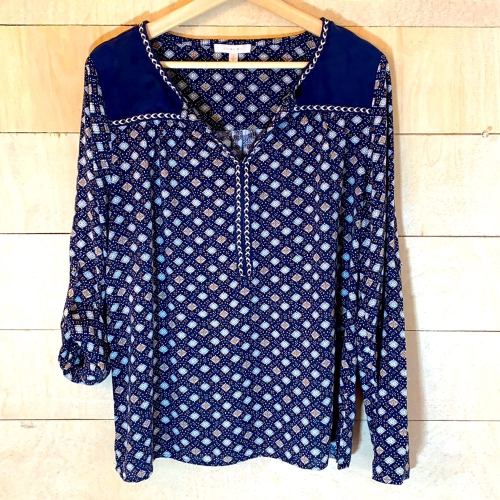 Skies are Blue Stitch Fix Mixed Media Top Roll Tab